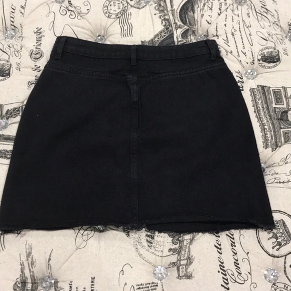 Missguided Raw Hem Denim Skirt - Picture 5 of 5
